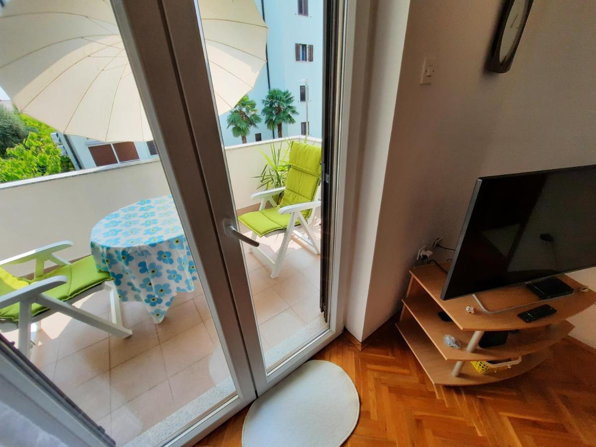 Apartman Lovran Exterior photo